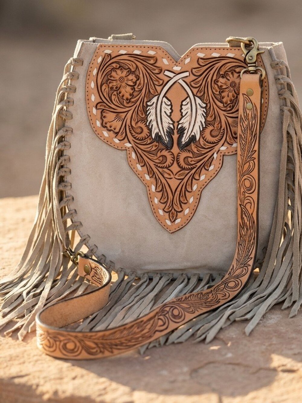 Sahara Sands Western Fringe Crossbody - Picture 6 of 6
